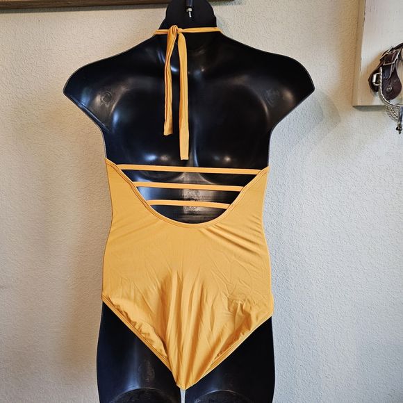 bleu rod beattie one piece swimsuit Size 10 Gold Ruffle Coast To Coast Plunge - Picture 6 of 8